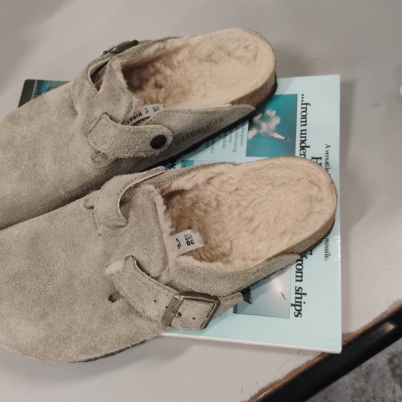 Birkenstock Taupe Shearling Lined Clogs - Picture 2 of 5